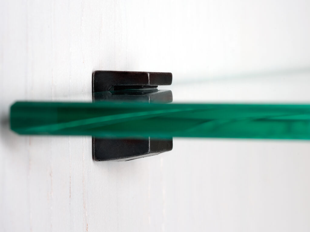 8 Peças de Suportes de Prateleira de Vidro de Alta Qualidade, Superfície: Preto, 5mm (13/64"), 4007953. Suportes de Prateleira de Vidro para Prateleiras de Vidro, Prateleiras de Armário de Vidro, Armários de Banheiro e muito mais, por EMUCA - Image 6