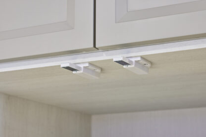 2 peças de fechos magnéticos de alta qualidade, incl. contraplaca, superfície: preto, 38 mm (1-1/2"), ML-80BL. Abridor de porta push-to-open para portas de móveis, portas de armários e muito mais, da Sugatsune / LAMP® (Japão) - Image 6